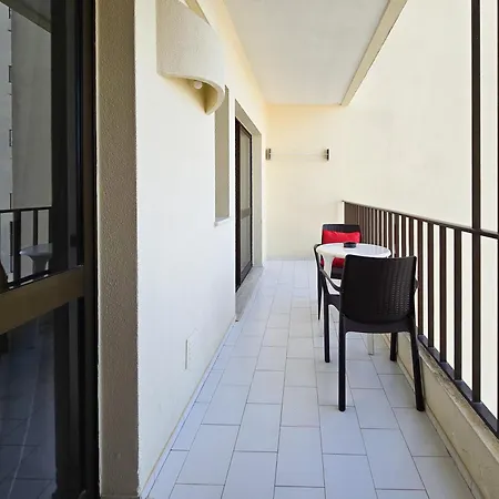 Apartment Rocha Cinza